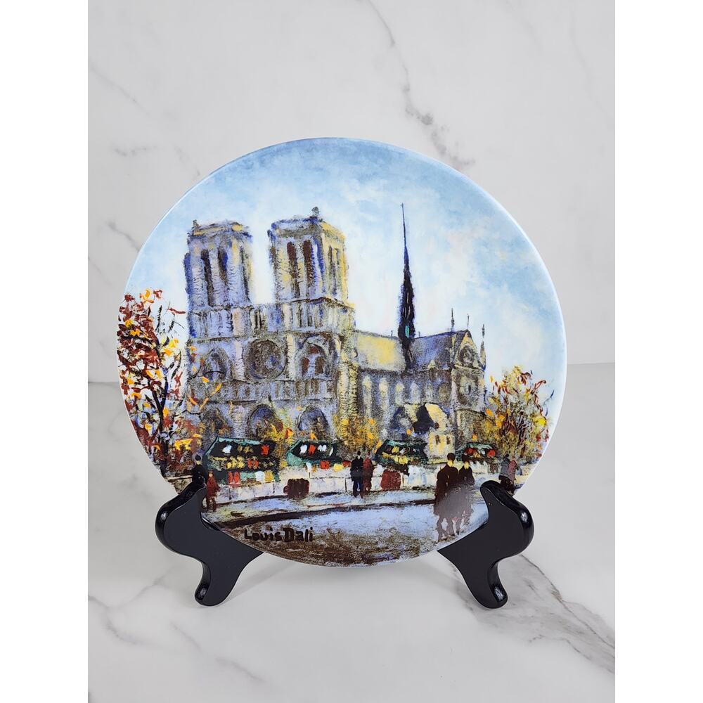 Limoges Notre Dame Cathedral Paris France Porcelain 8 1/2" Plate Wall Decor Vtg
